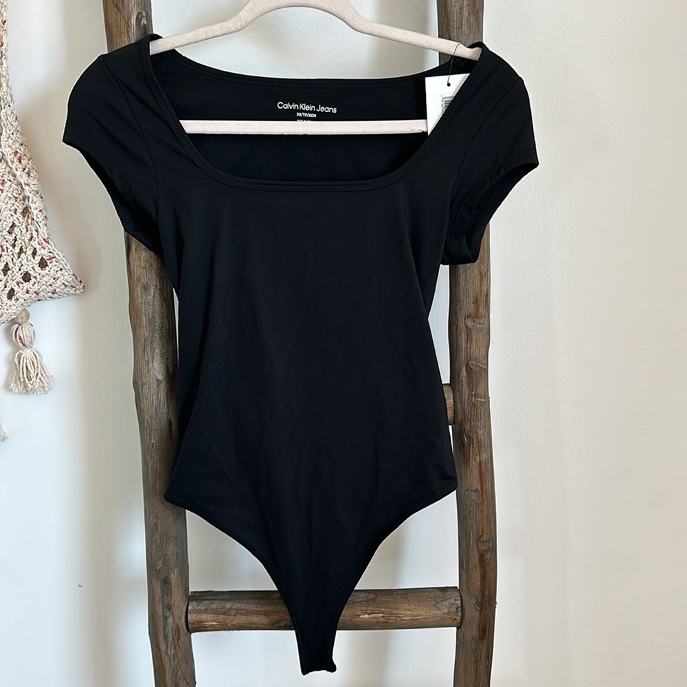 NWT Calvin Klein Jeans Black Classy Bodysuit Tee Short Sleeve - Picture 4 of 11